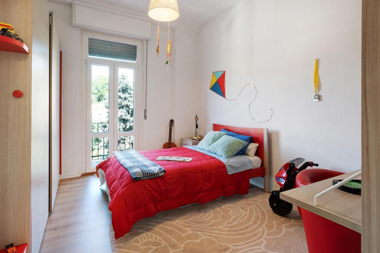 Casa Centro Laveno Mombello Bagian luar foto